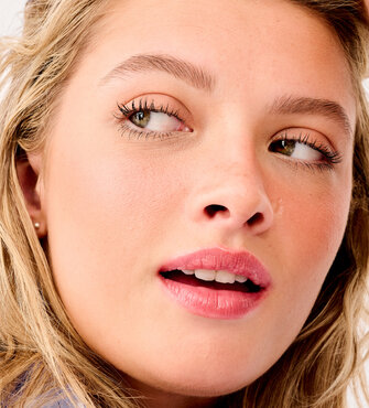 Peachin' model Peachin' model