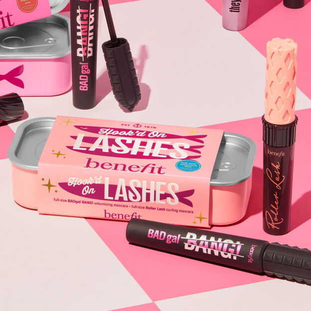 Hook'd On Lashes products Hook'd On Lashes products