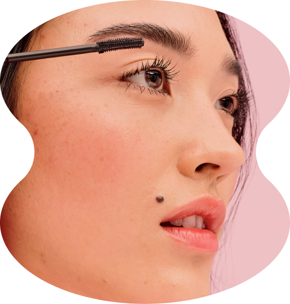 Model applying Roller Lash